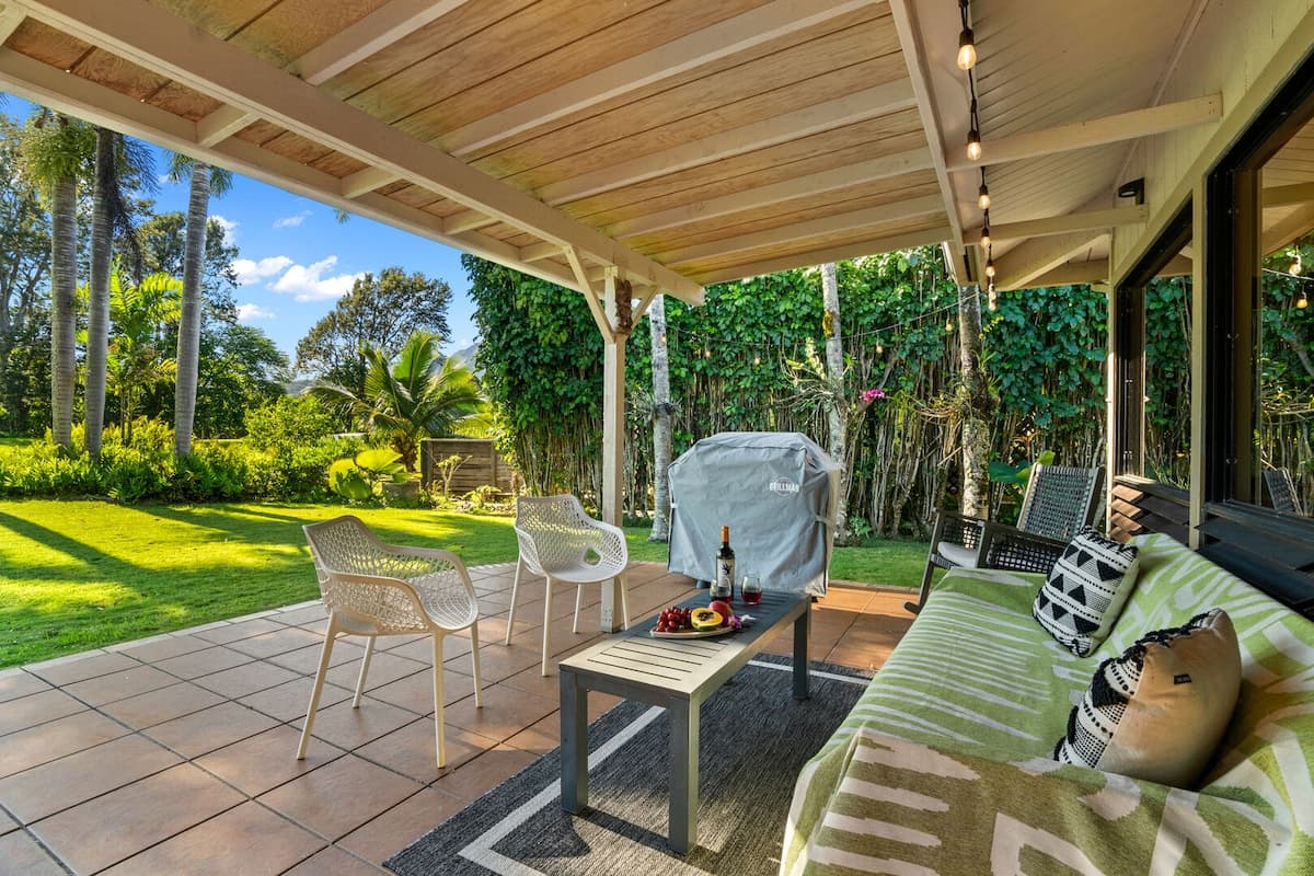 So Serene Golf Views, Lanai, AC, Outdoor Shower - Photo 3