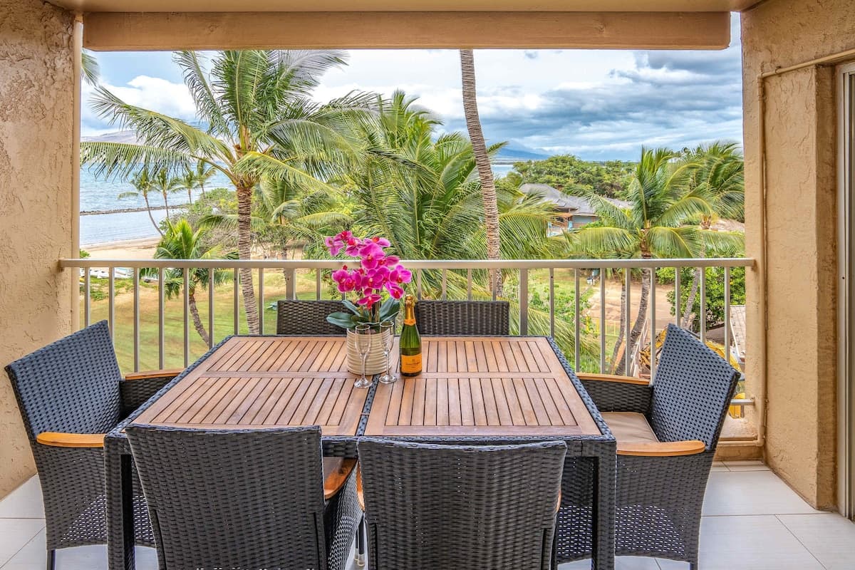 Oceanfront Modern & Elegant Vistas - Photo 4