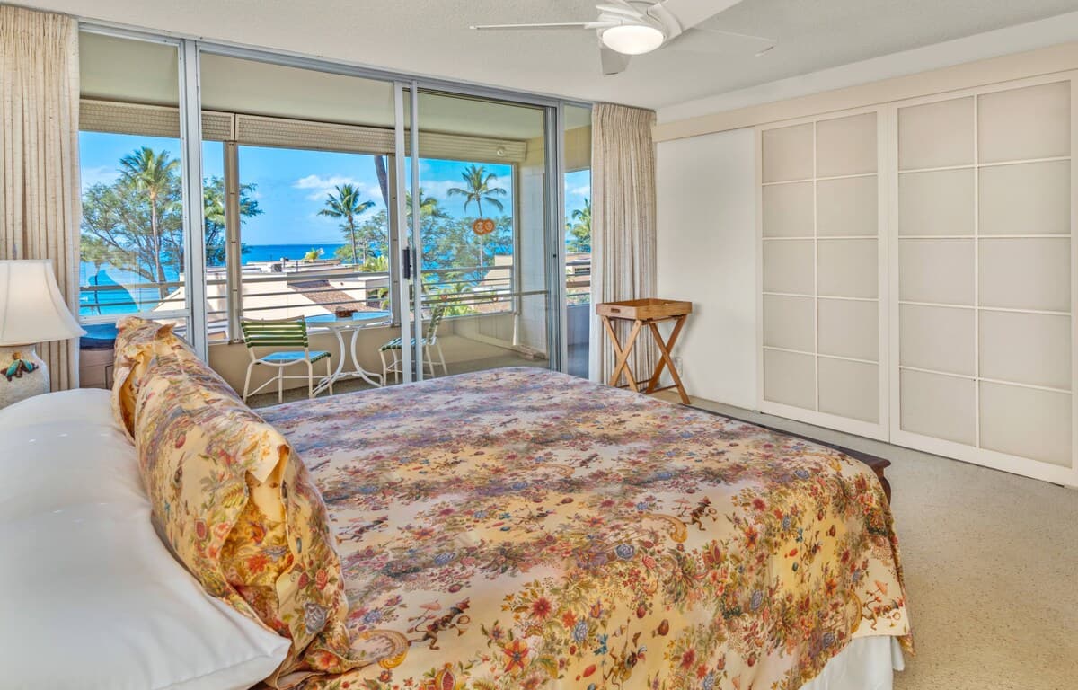 Ocean View, Steps to Beach, Full Kitchen, KBR312 - Photo 1