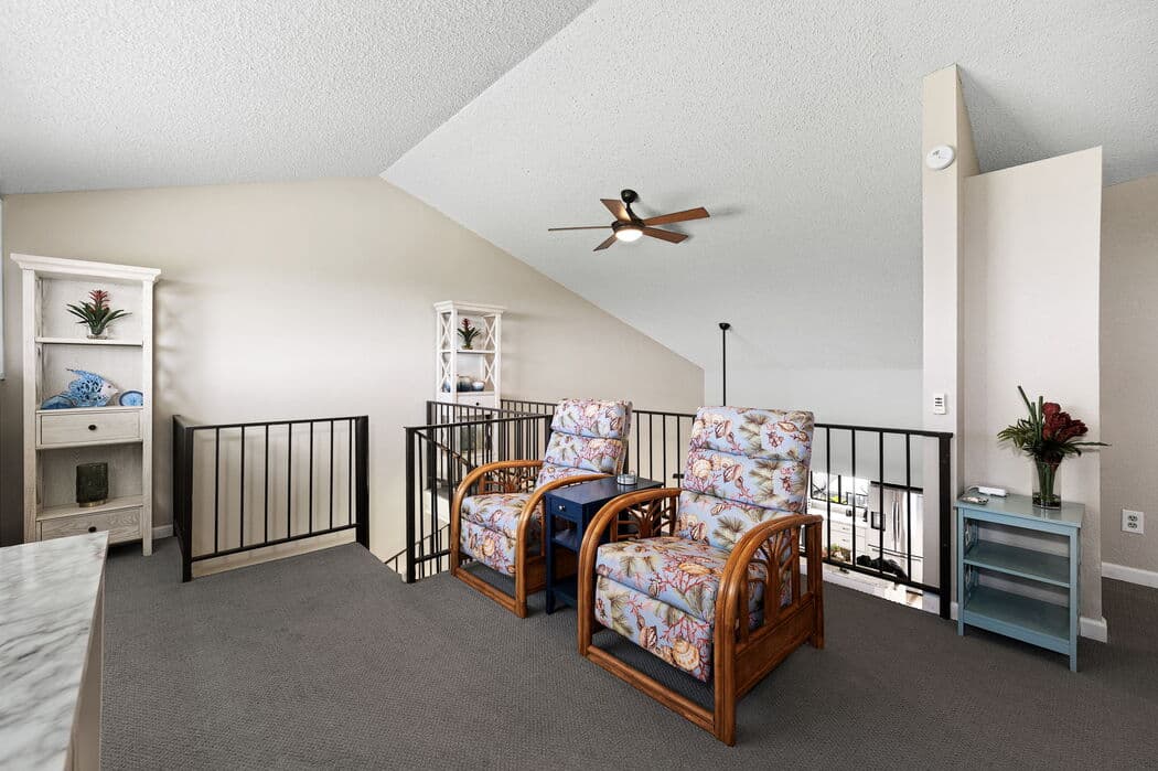 Condo in Kailua-Kona · ★5.0 · 2 bedrooms · 3 beds · 3 baths - Photo 4