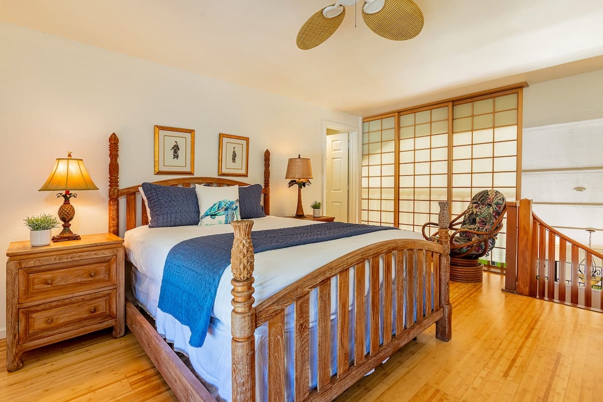 Condo in Kihei · ★4.5 · 2 bedrooms · 2 beds · 2 baths - Photo 4