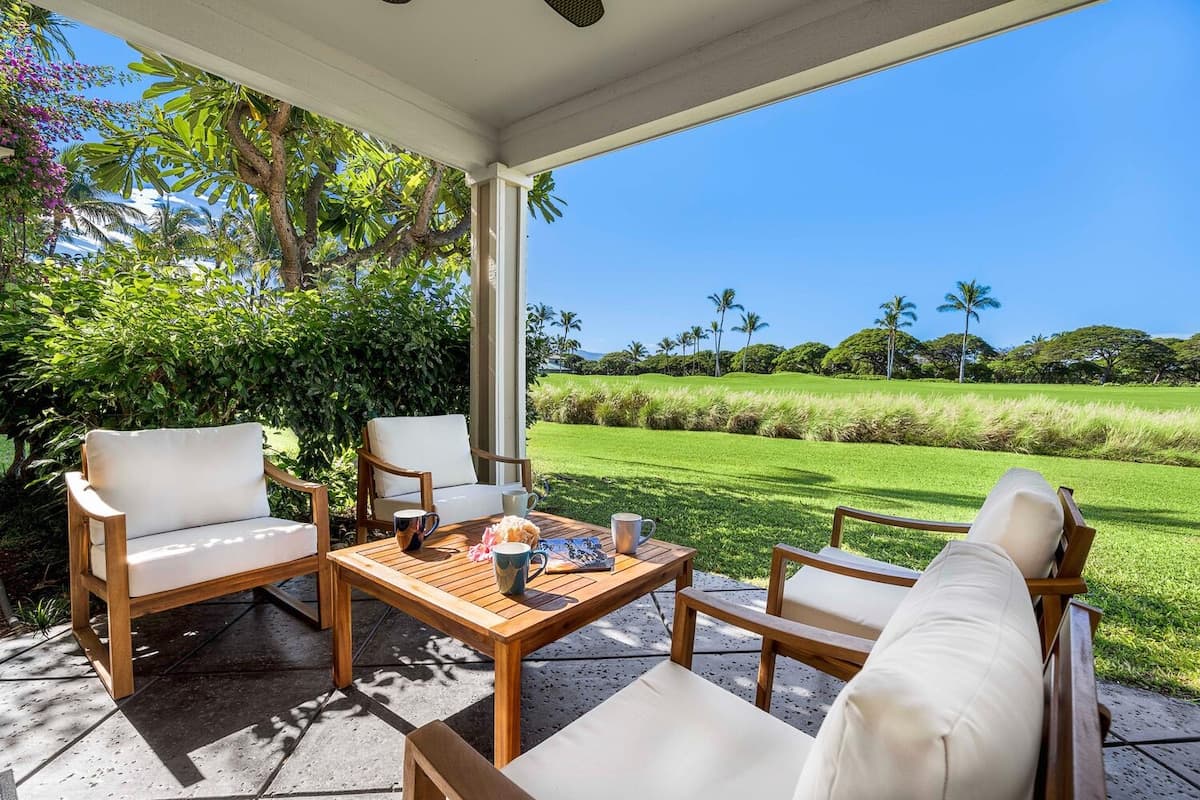 Condo in Waikoloa Village · ★5.0 · 2 bedrooms · 4 beds · 2 baths - Photo 1