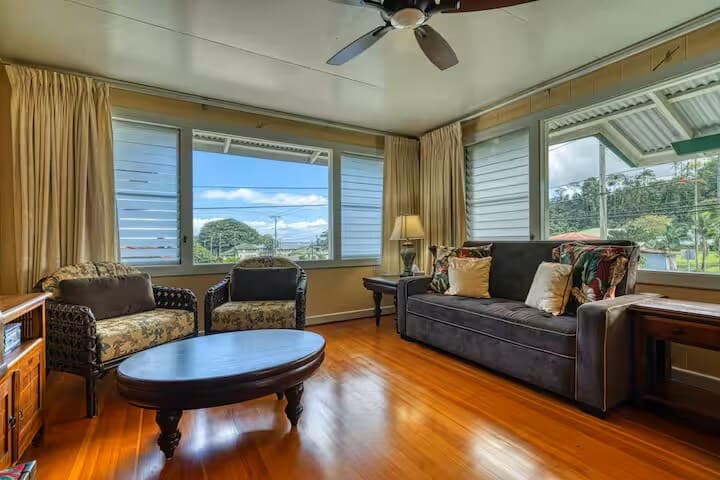 Home in Hilo · ★5.0 · 4 bedrooms · 4 beds · 2 private baths - Photo 4