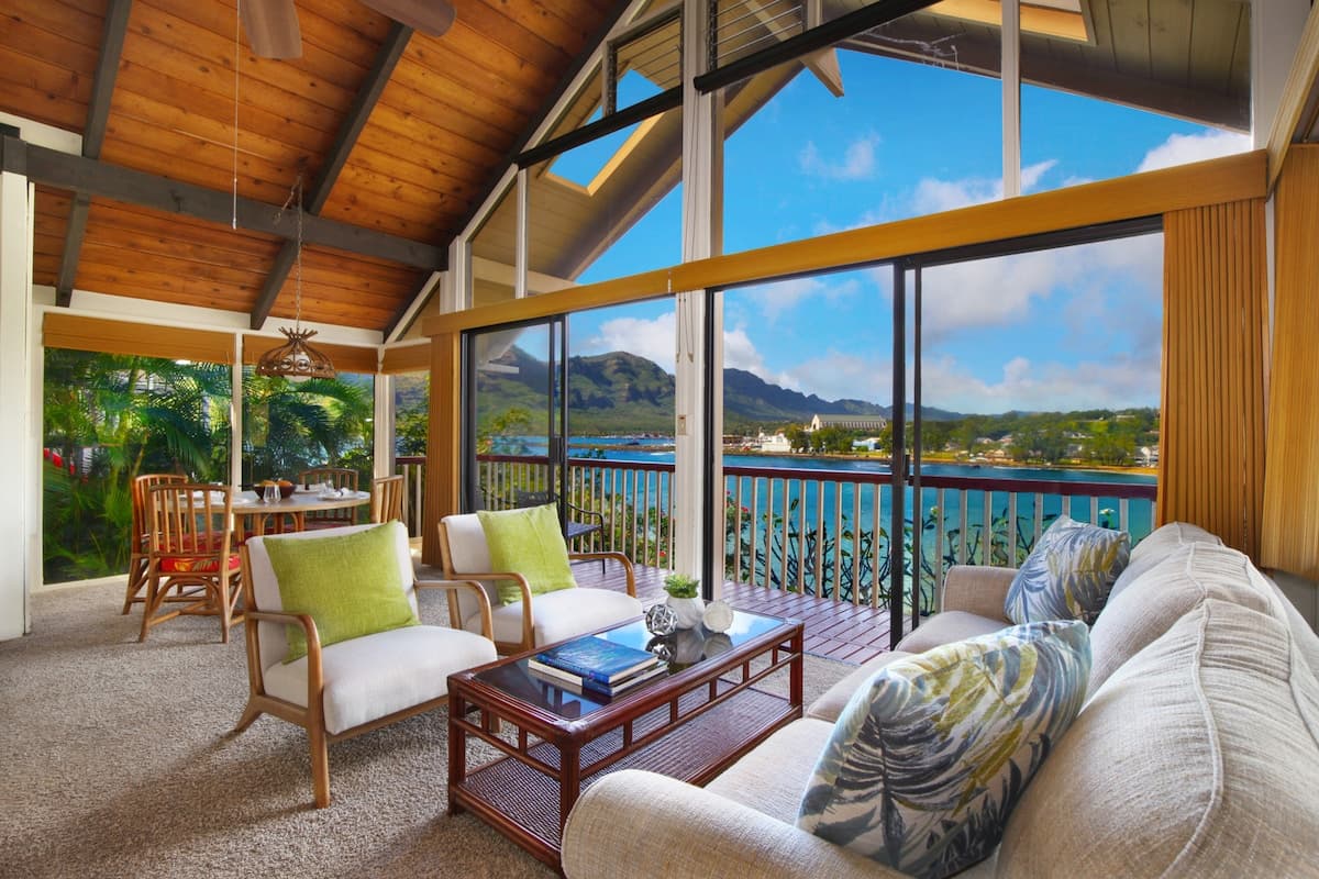 Home in Lihue · ★4.7 · 2 bedrooms · 3 beds · 2 shared baths - Photo 4