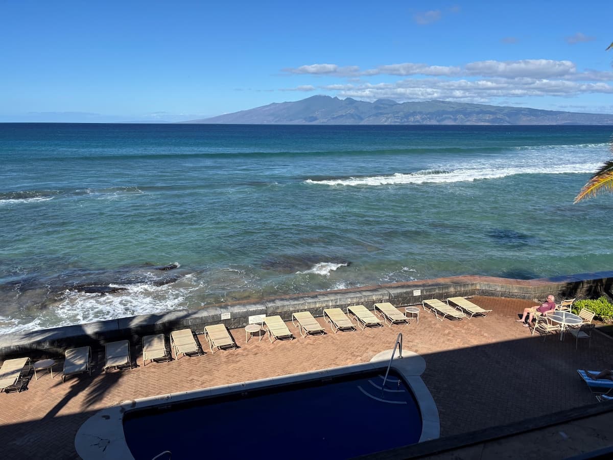 Condo in Lahaina · ★5.0 · 2 bedrooms · 2 beds · 2 baths - Photo 1