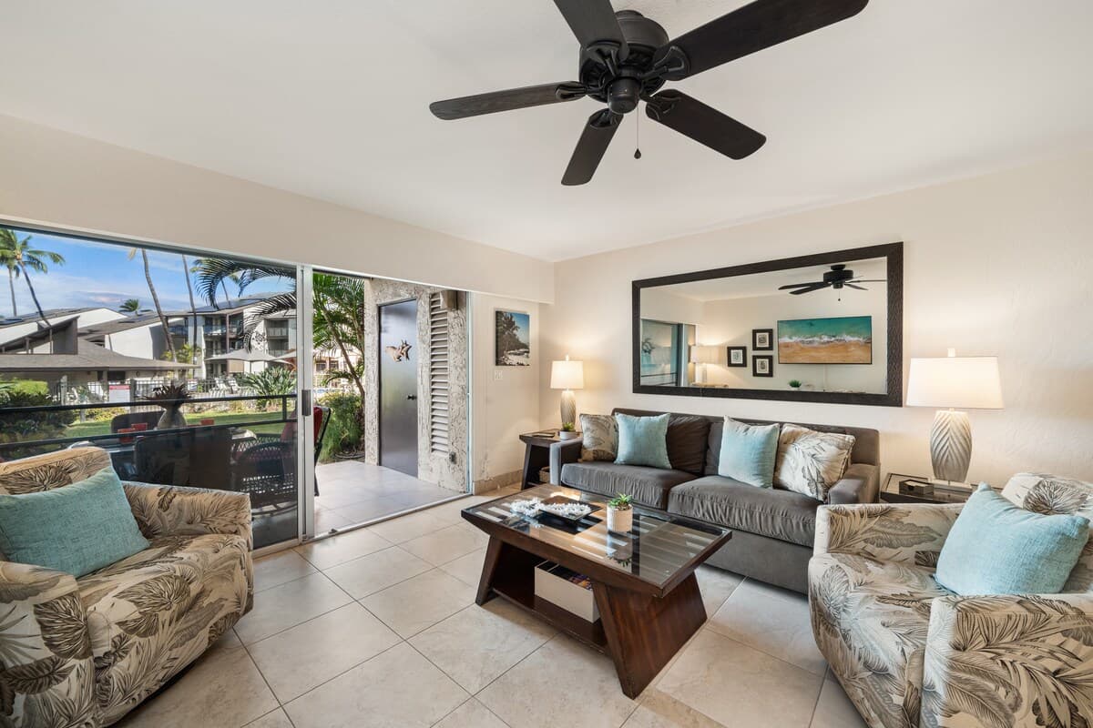 Condo in Kihei · ★4.88 · 1 bedroom · 2 beds · 1 bath - Photo 2
