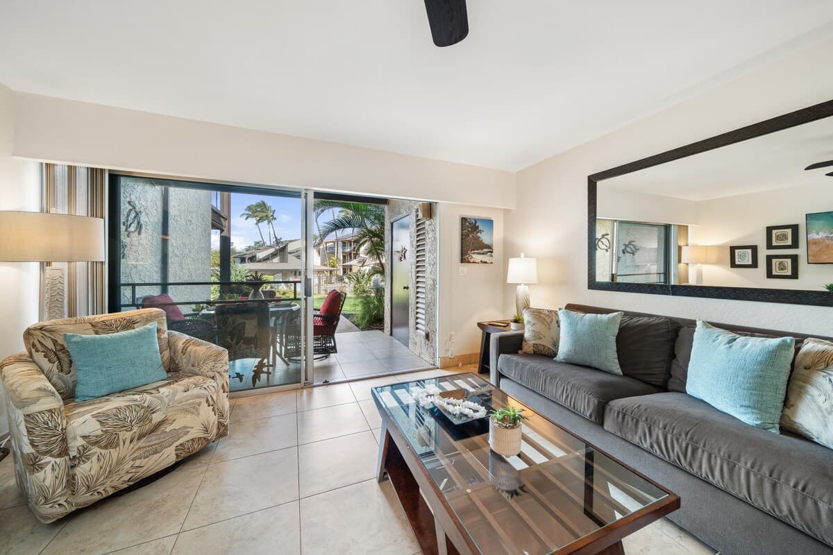 Condo in Kihei · ★4.88 · 1 bedroom · 2 beds · 1 bath - Photo 3