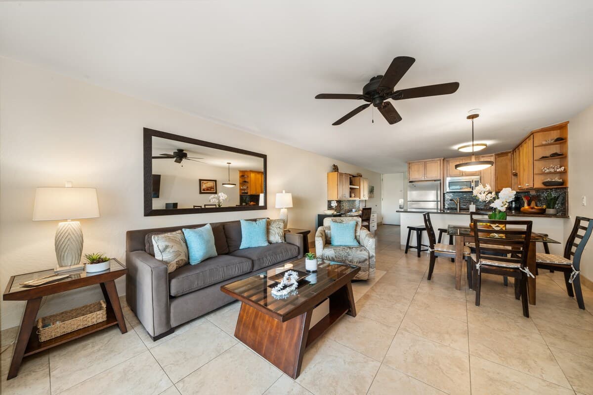 Condo in Kihei · ★4.88 · 1 bedroom · 2 beds · 1 bath - Photo 5
