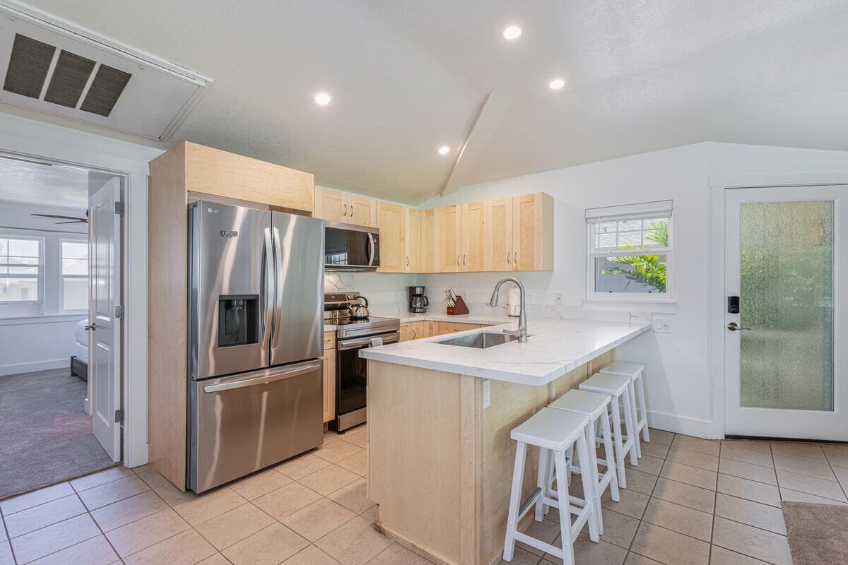 Home in Princeville · ★5.0 · 3 bedrooms · 3 beds · 3 baths - Photo 3