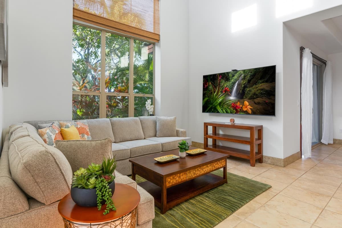 Townhouse in Waimea · ★4.93 · 2 bedrooms · 3 beds · 2 baths - Photo 2