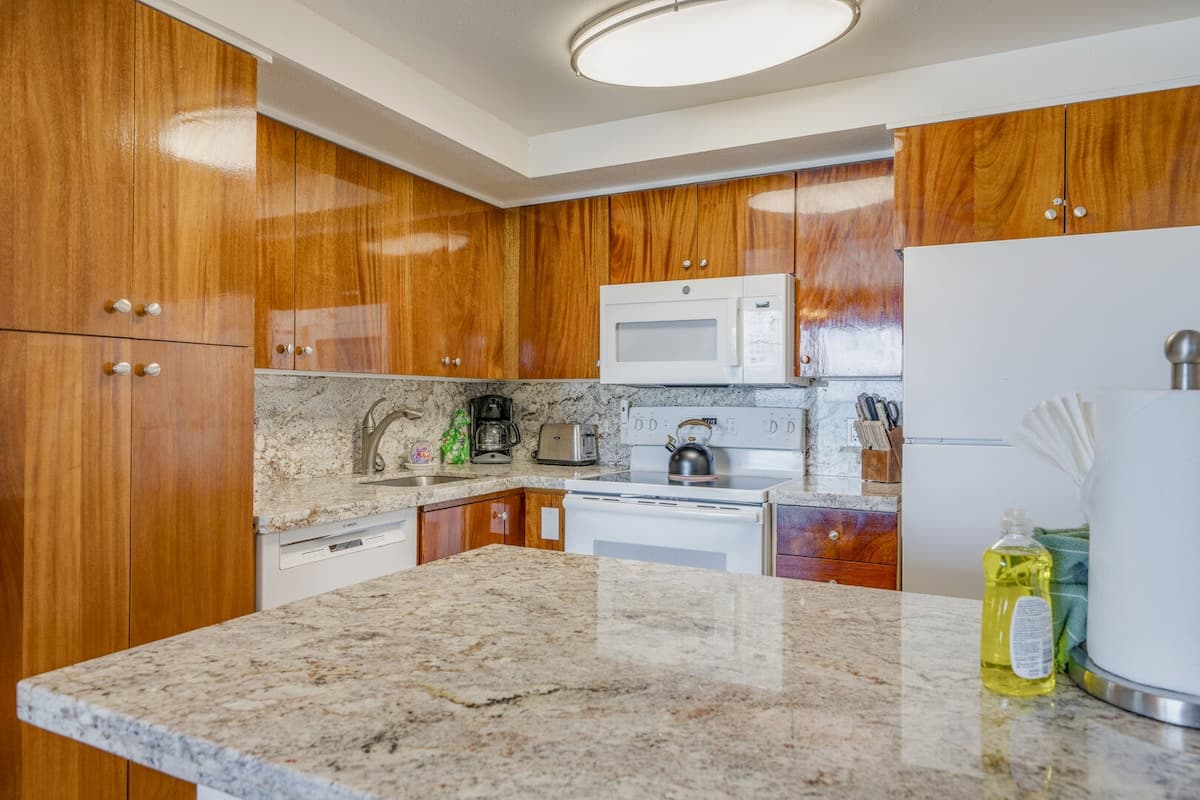 Napili Point A6 | Cozy Oceanfront 1BR Retreat - Photo 2