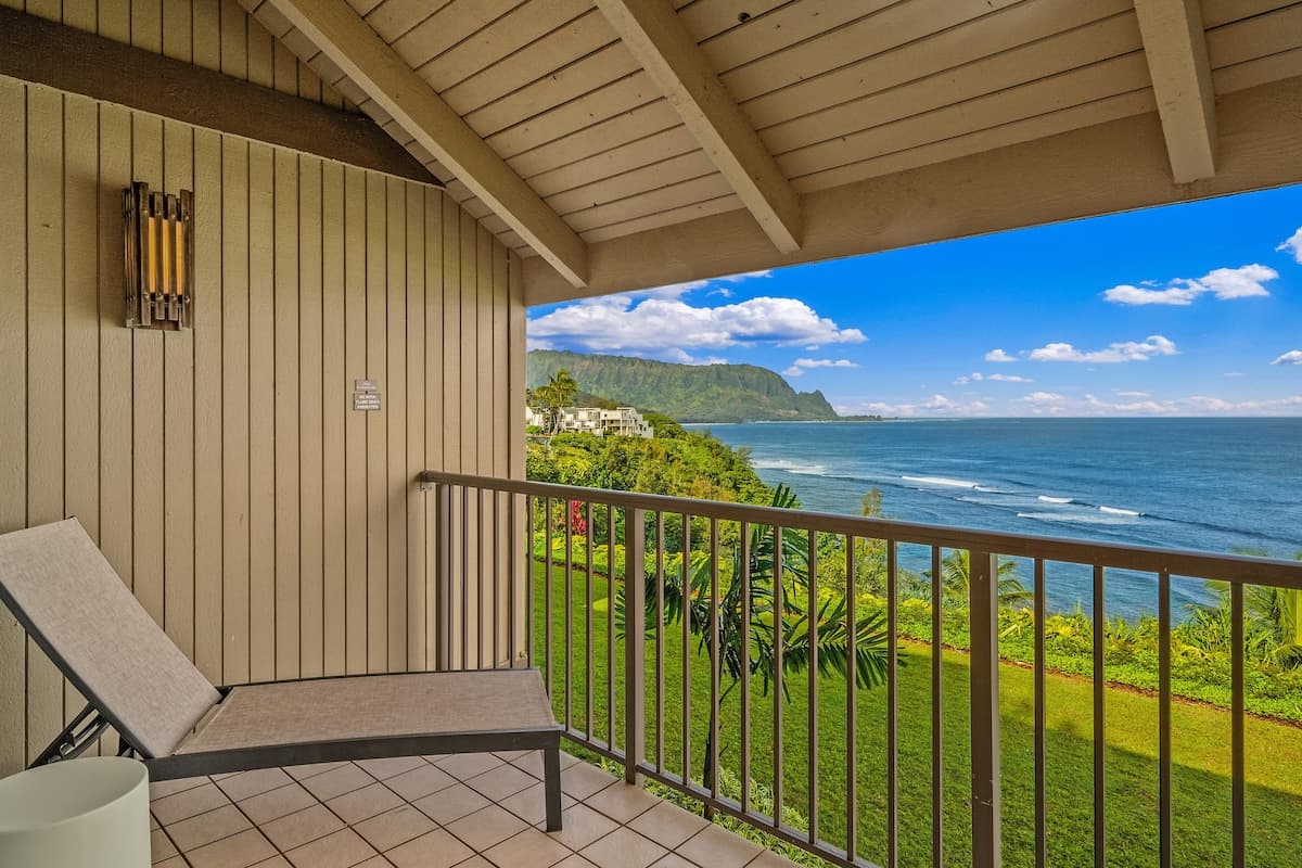 Refreshed Pali Ke Kua Oceanfront and Sunset Views - Photo 3
