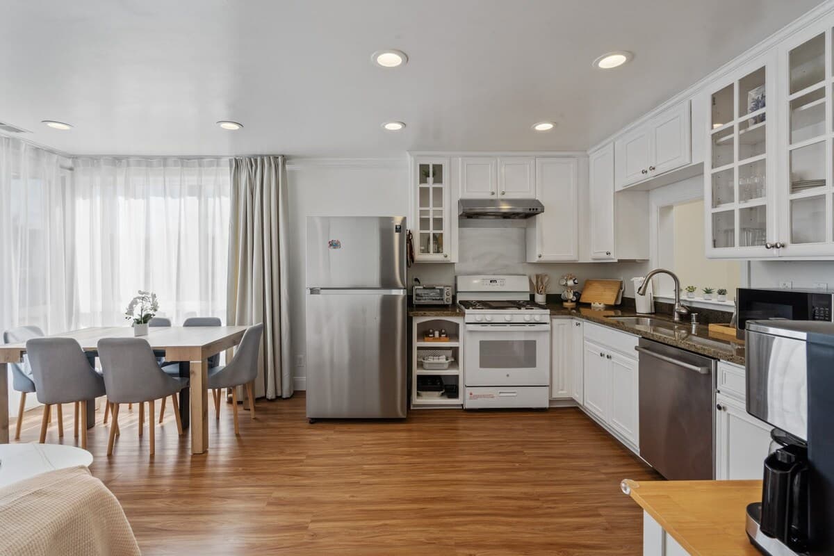 Bright Home Near Ocean Beach & Golden Gate Park - Photo 4