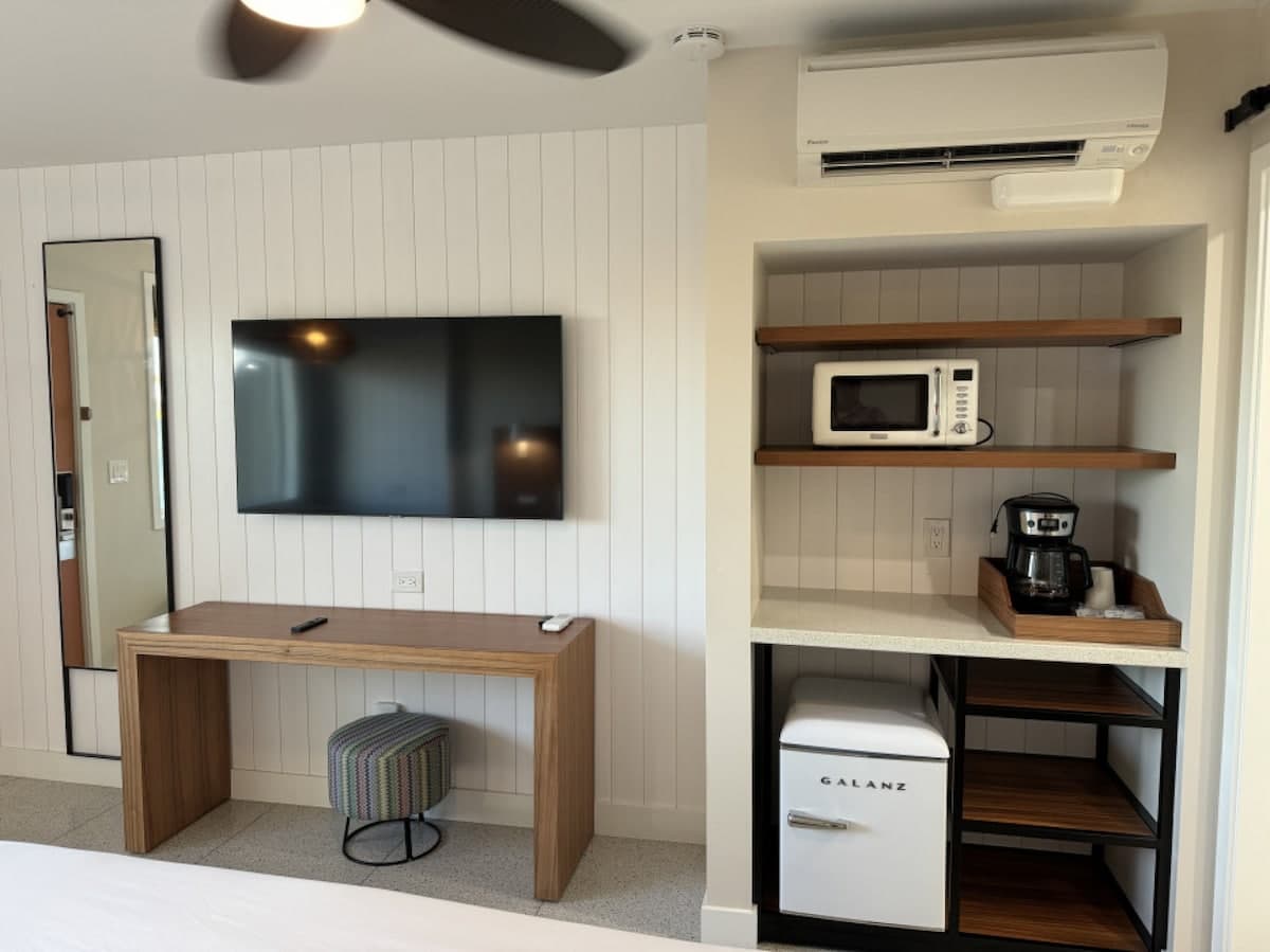 Hotel in Kihei · ★5.0 · Studio · 1 bed · 1 private bath - Photo 4