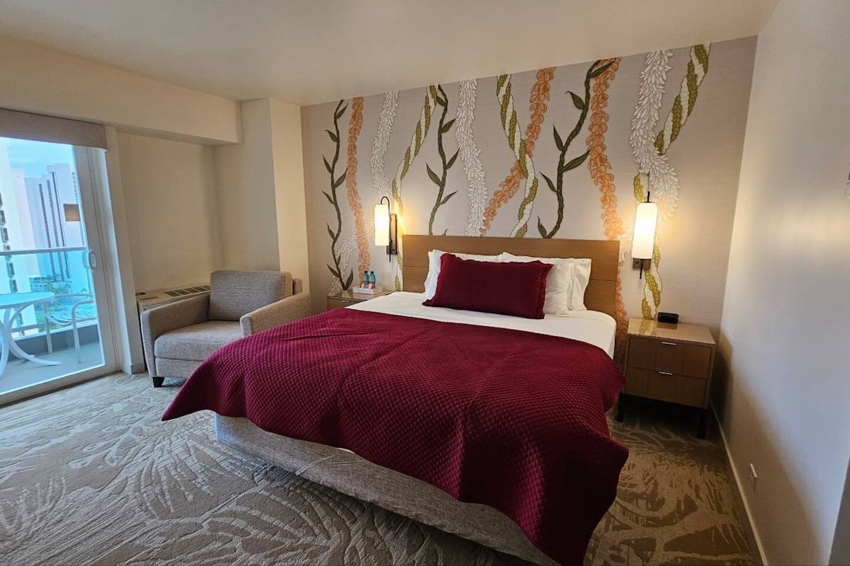 Hotel in Honolulu · ★4.45 · 1 bedroom · 2 beds · 1 private bath - Photo 3