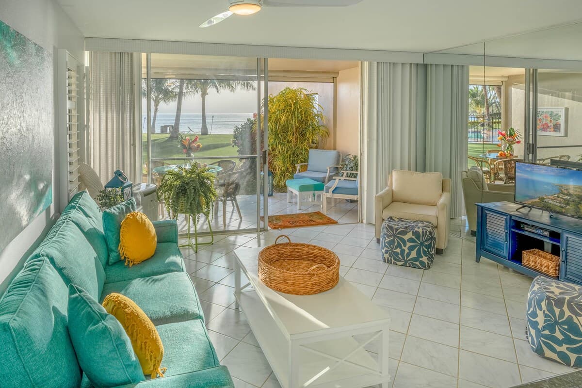 Condo in Wailuku · ★4.83 · 1 bedroom · 2 beds · 1 bath - Photo 3
