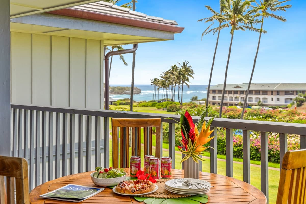 Condo in Koloa · ★4.89 · 2 bedrooms · 4 beds · 2 baths - Photo 1