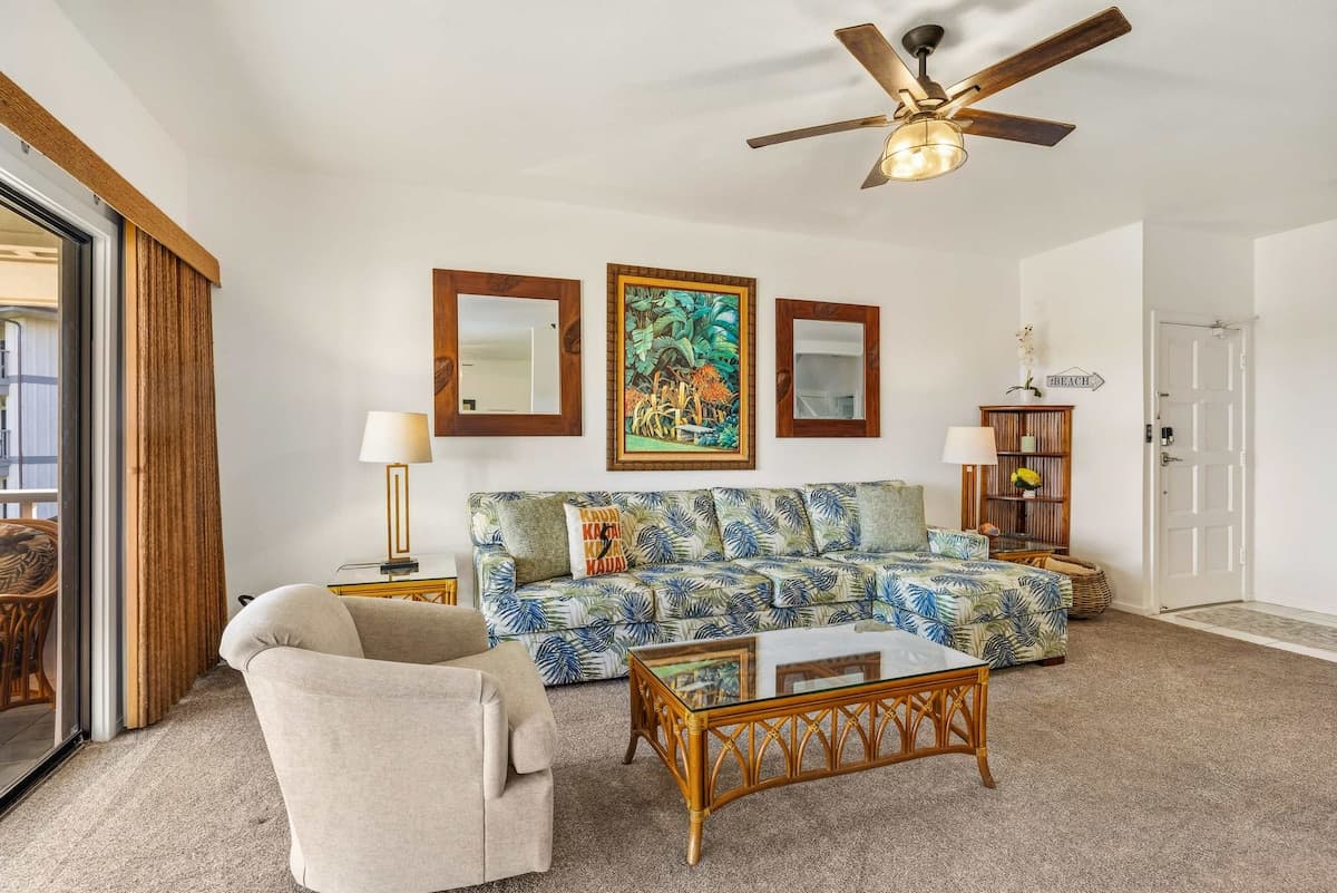 Condo in Koloa · ★4.89 · 2 bedrooms · 4 beds · 2 baths - Photo 4