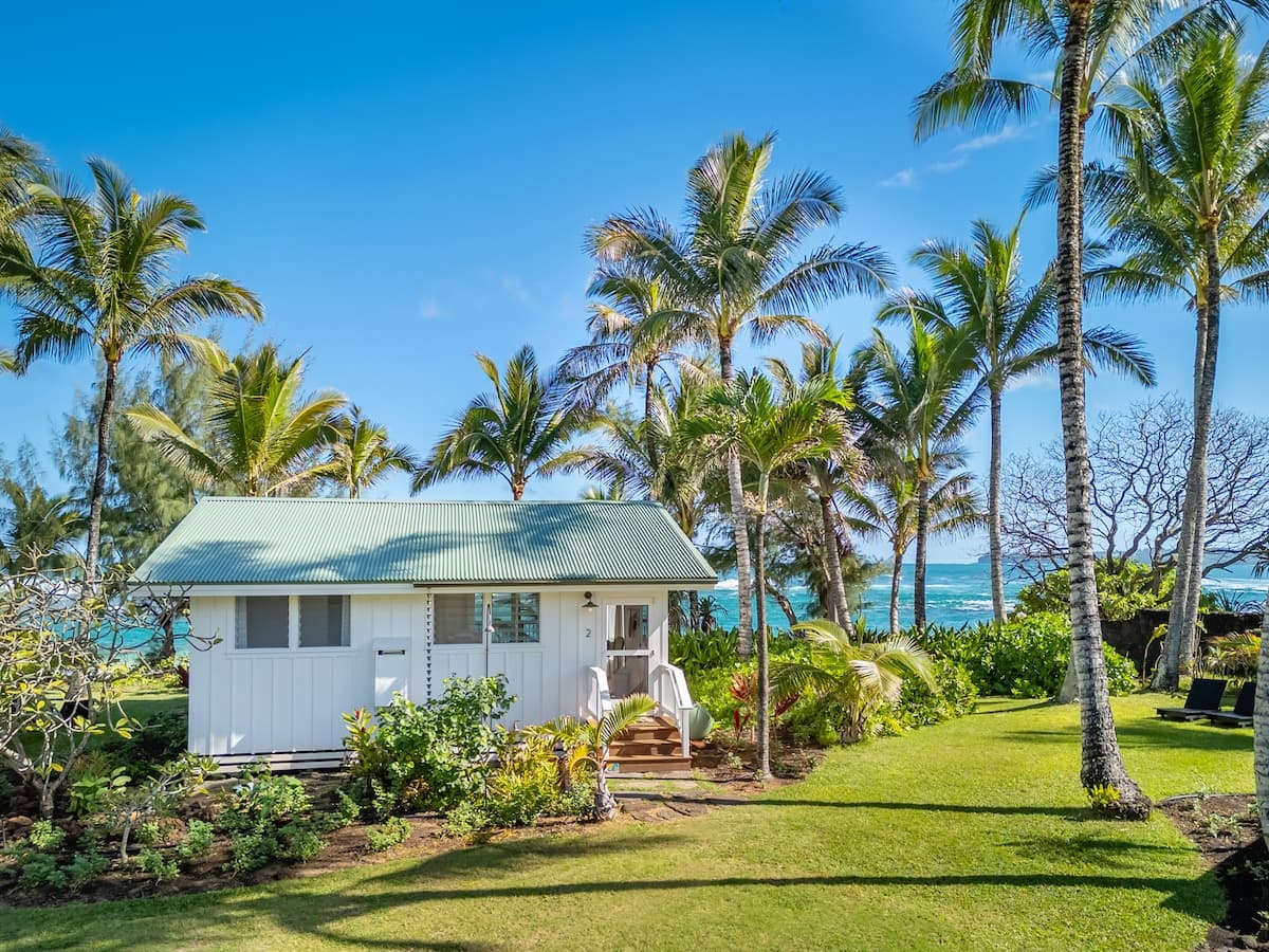 Home in Hanalei · ★5.0 · 2 bedrooms · 1 bed · 1 bath - Photo 2