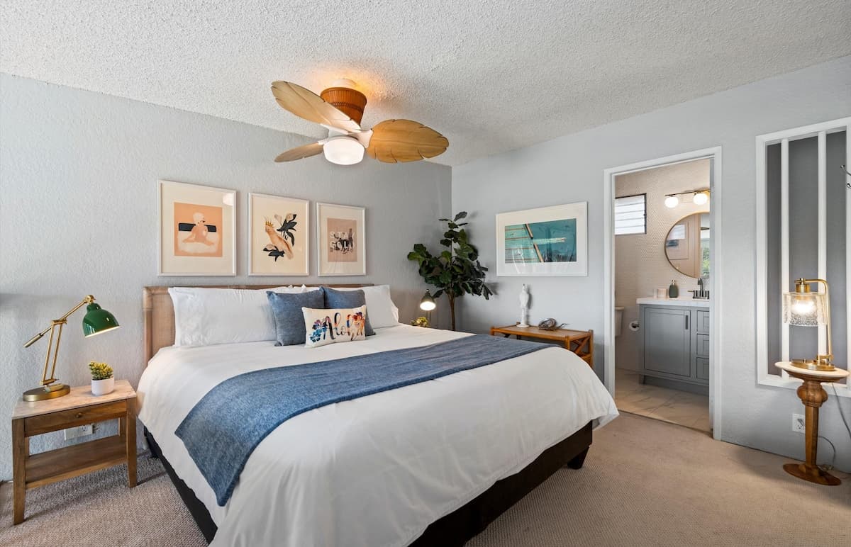 Condo in Kihei · ★4.86 · 2 bedrooms · 3 beds · 2 baths - Photo 2