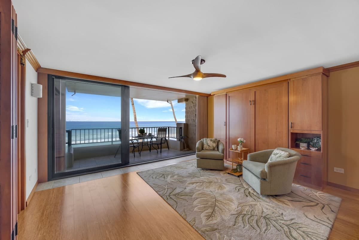 Condo in Lahaina · ★4.89 · 2 bedrooms · 3 beds · 2 baths - Photo 3