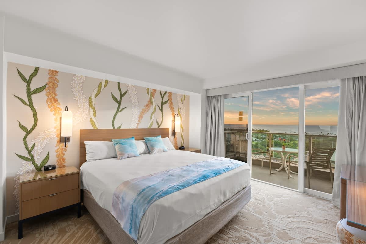 Hotel in Honolulu · ★4.86 · Studio · 1 bed · 1 private bath - Photo 2