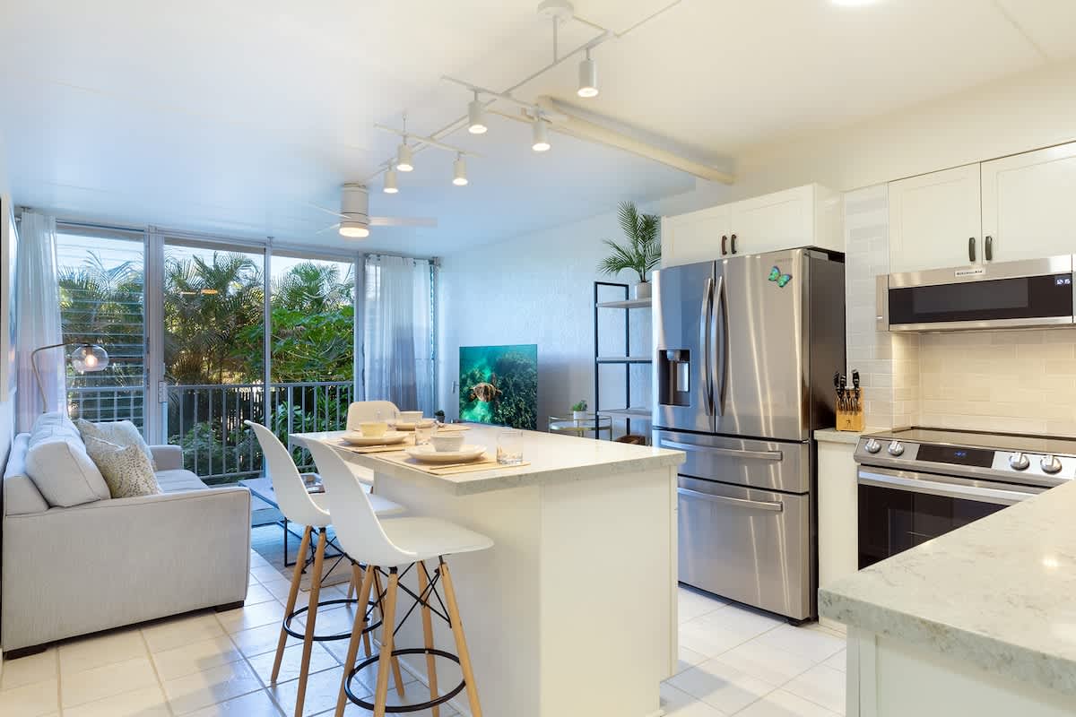 Condo in Waimea · ★4.73 · 3 bedrooms · 4 beds · 2 baths - Photo 1
