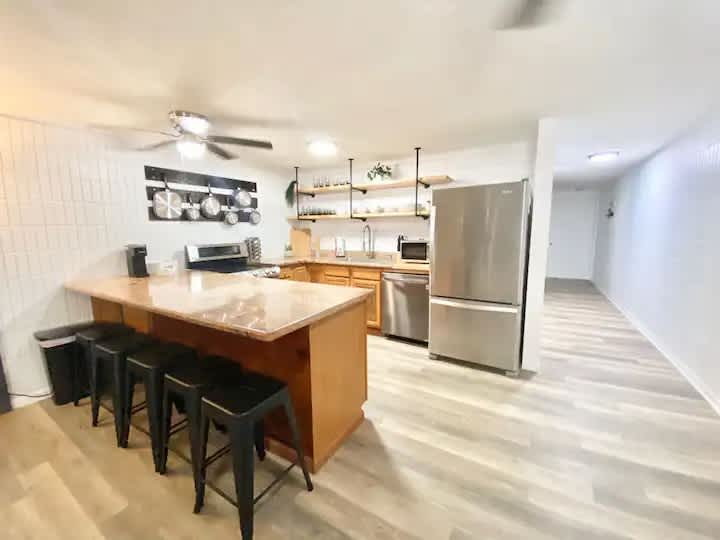 Condo in Hauula · ★4.0 · 1 bedroom · 4 beds · 1 private bath - Photo 5