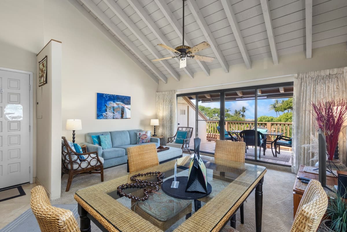 Condo in Kihei · ★4.88 · 2 bedrooms · 3 beds · 2 shared baths - Photo 1