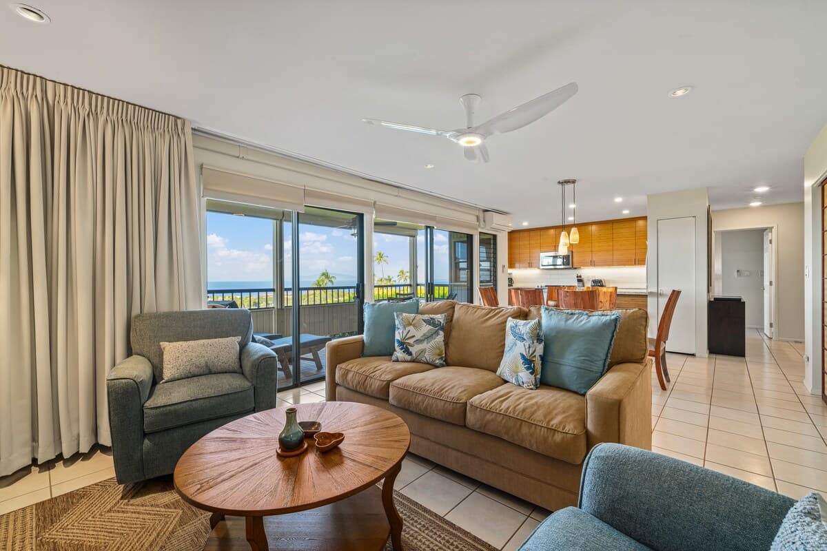 Condo in Kihei · ★5.0 · 2 bedrooms · 4 beds · 2 baths - Photo 3