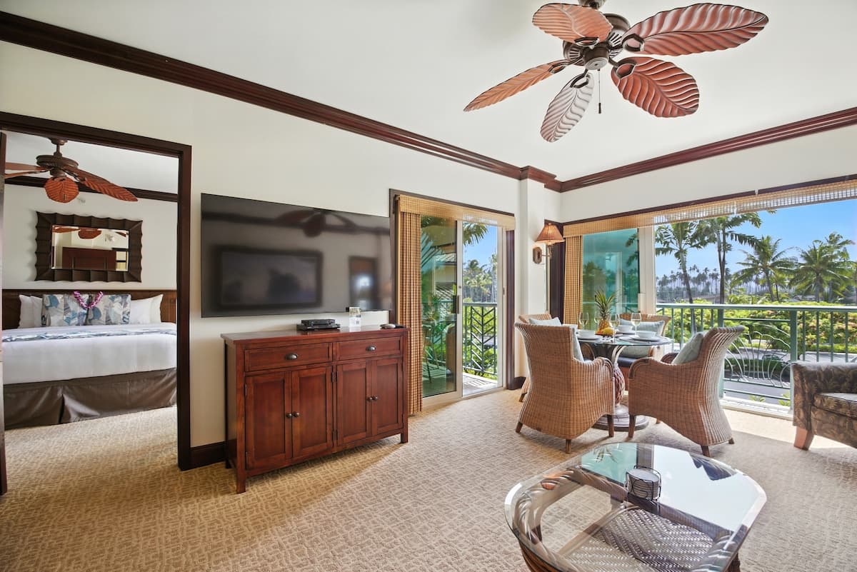 Condo in Kapaa · ★4.84 · 2 bedrooms · 3 beds · 3 baths - Photo 3