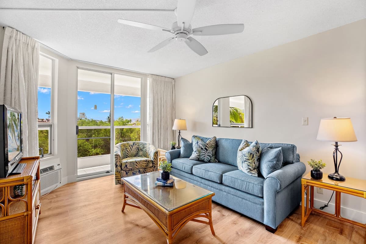 Condo in Kihei · ★4.81 · 1 bedroom · 2 beds · 1 private bath - Photo 1