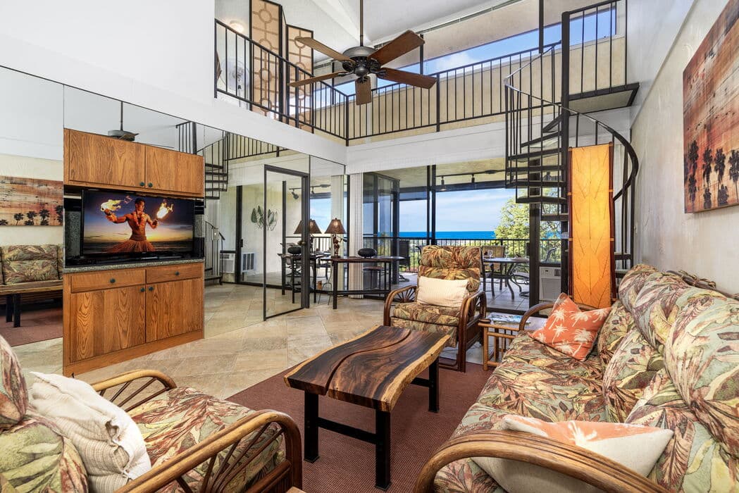Condo in Kailua-Kona · ★5.0 · 2 bedrooms · 4 beds · 2.5 baths - Photo 1