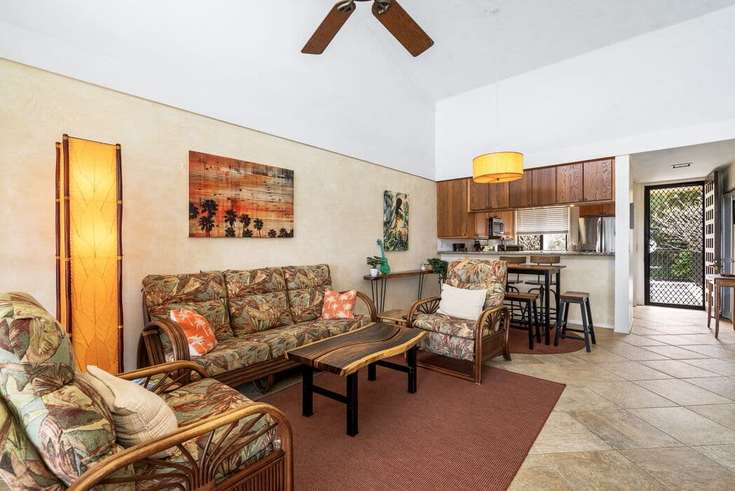 Condo in Kailua-Kona · ★5.0 · 2 bedrooms · 4 beds · 2.5 baths - Photo 3
