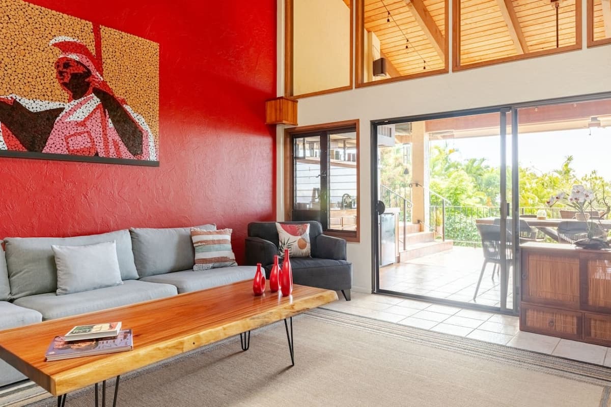 Home in Kailua-Kona · ★5.0 · 4 bedrooms · 6 beds · 3 baths - Photo 4