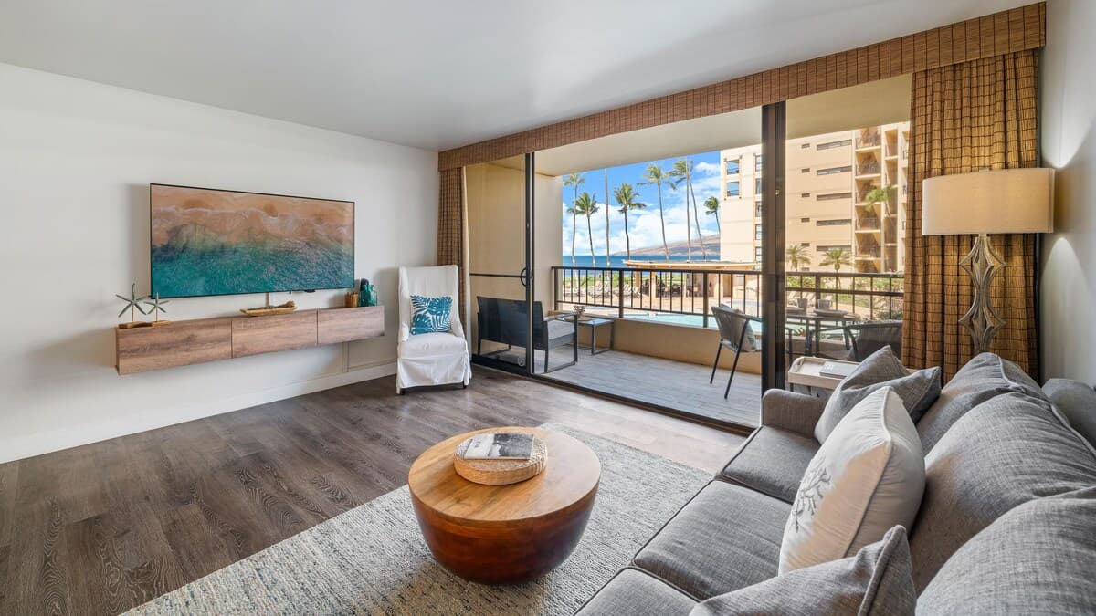 Condo in Kihei · ★5.0 · 1 bedroom · 2 beds · 1 private bath - Photo 2