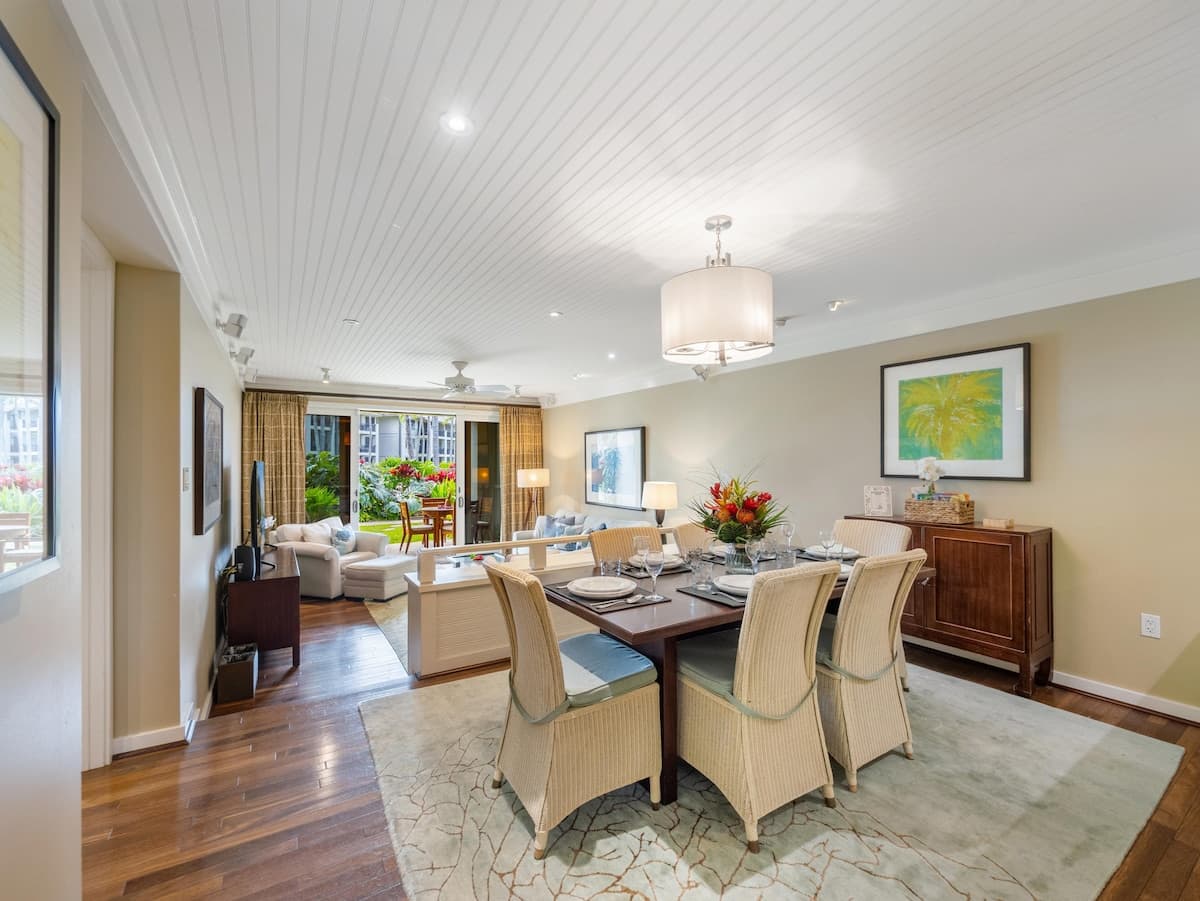 Villa in Kawela Bay · ★5.0 · 3 bedrooms · 5 beds · 2 private baths - Photo 2