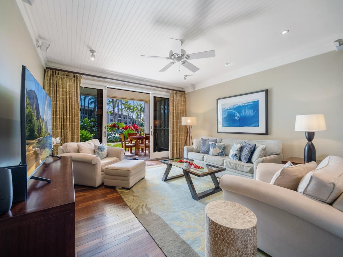 Villa in Kawela Bay · ★5.0 · 3 bedrooms · 5 beds · 2 private baths - Photo 4