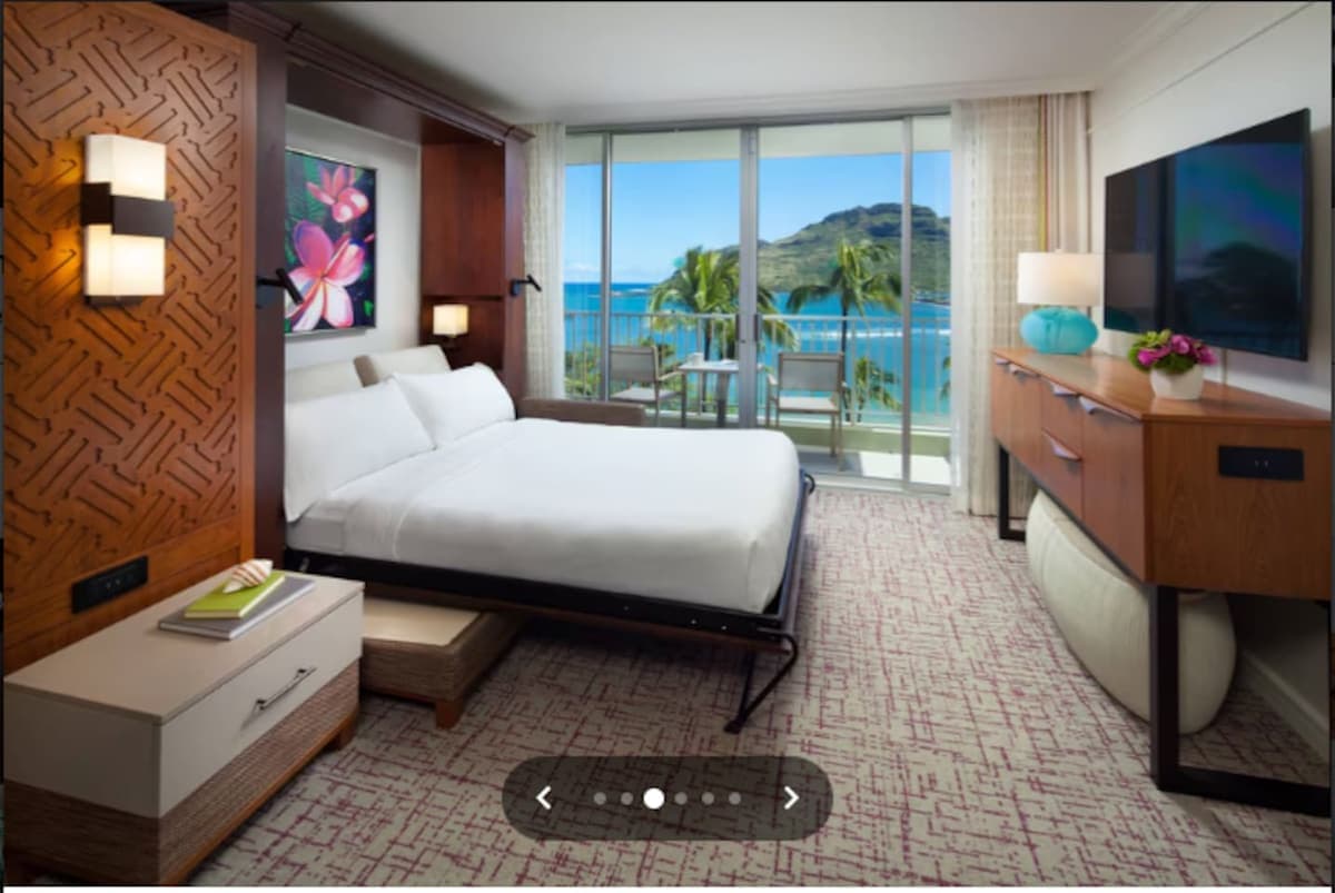 Condo in Lihue · ★5.0 · 1 bedroom · 1 bed · 1 bath - Photo 3