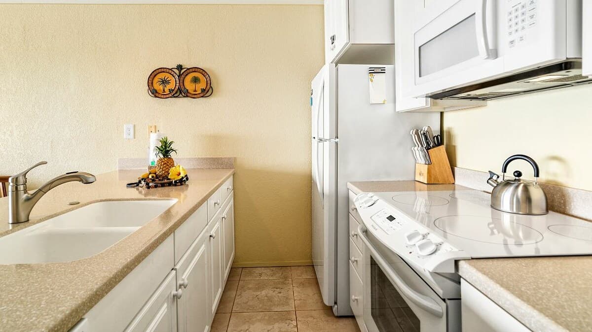 Condo in Kailua-Kona · ★5.0 · 1 bedroom · 1 bed · 1 bath - Photo 2
