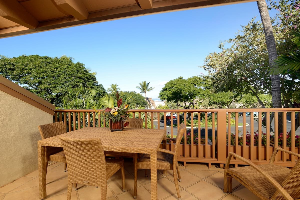 Ocean View, Large Lanai, A/C, Near Beach, MKB210 - Photo 1