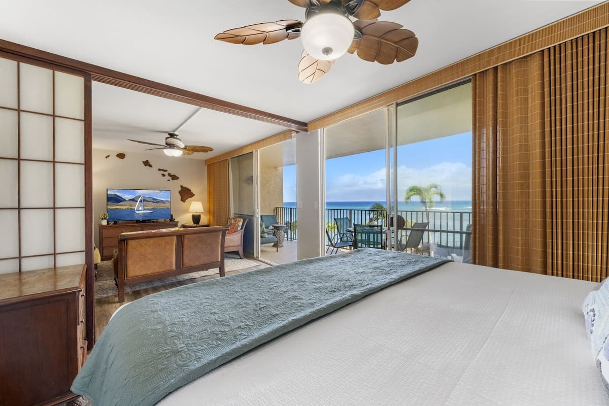 Home in Lahaina · ★5.0 · 2 bedrooms · 3 beds · 2 private baths - Photo 5