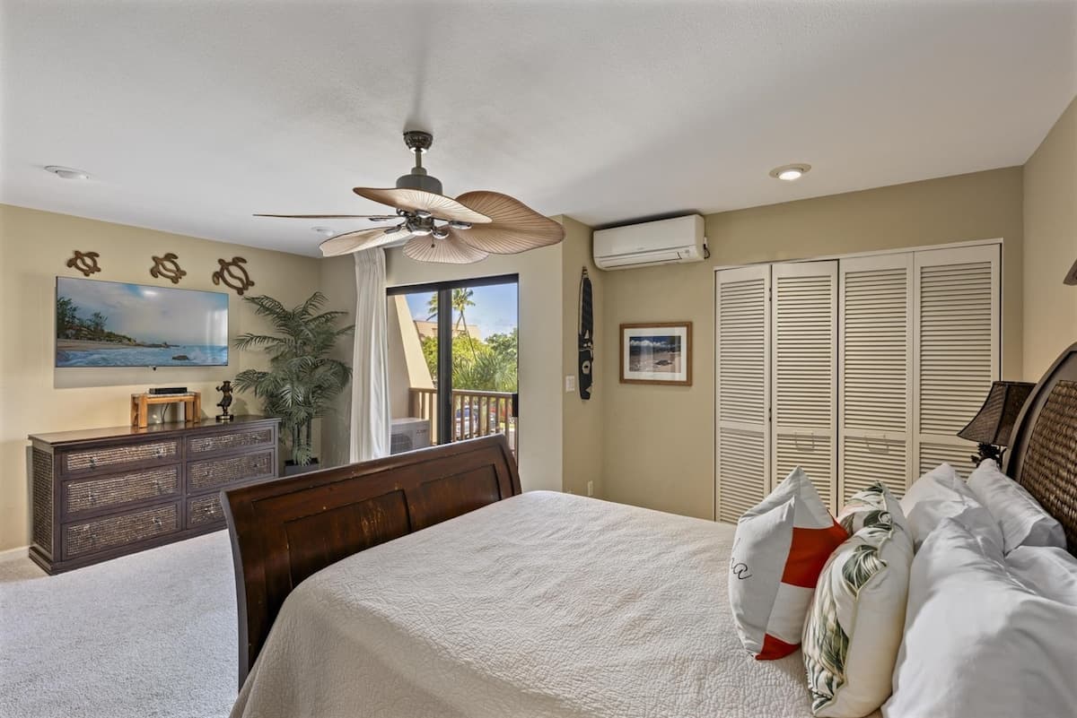 Condo in Kihei · ★5.0 · 2 bedrooms · 5 beds · 2 baths - Photo 4