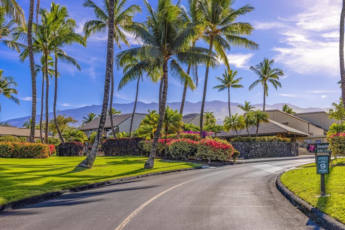 Condo in Kihei · ★5.0 · 2 bedrooms · 5 beds · 2 baths - Photo 1