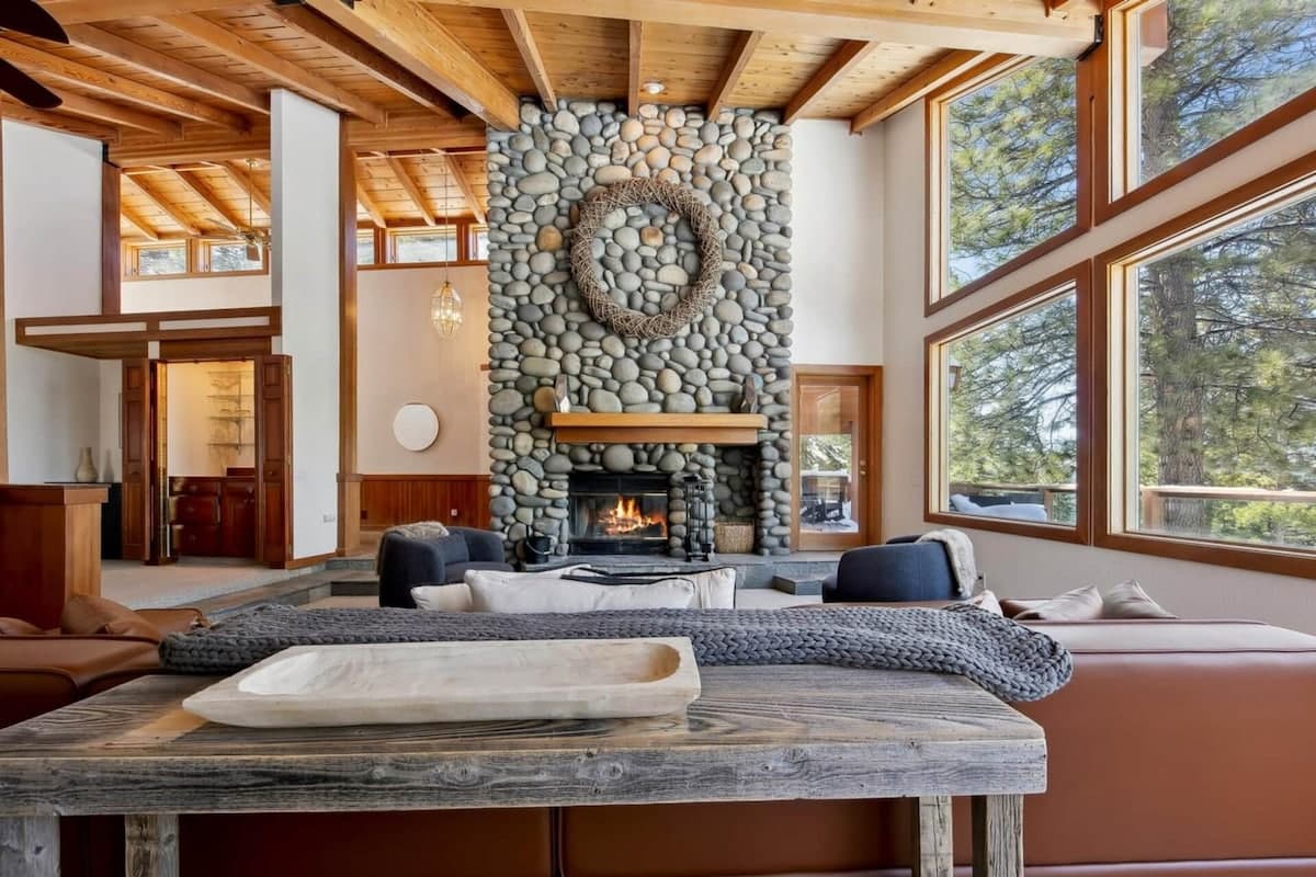 6BR Mountain Retreat with Valley Views & Pool - Photo 1
