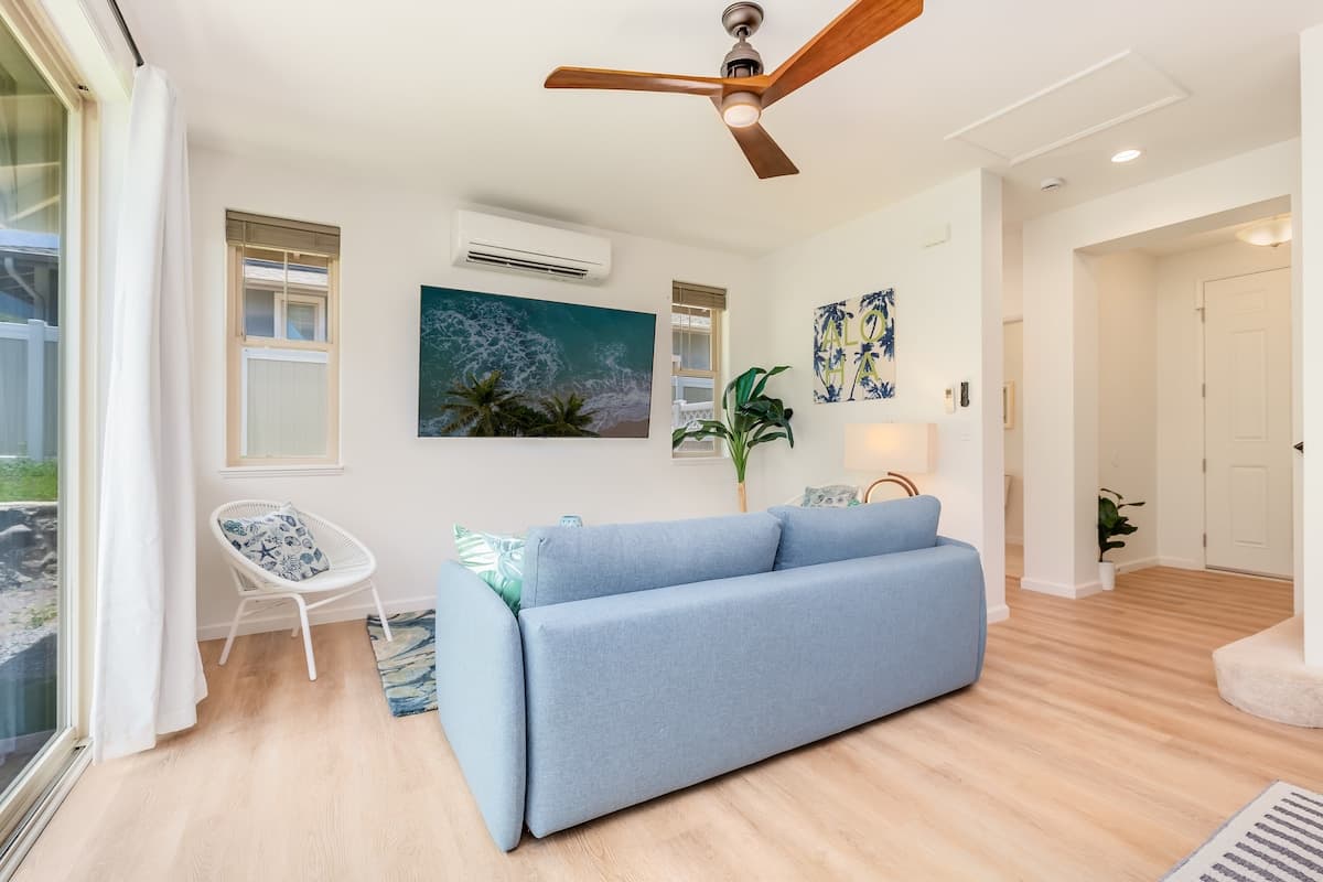 Home in Waianae · ★4.94 · 4 bedrooms · 7 beds · 2.5 private baths - Photo 4