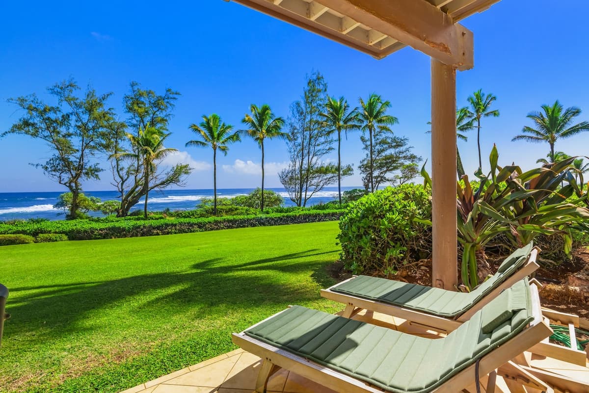 Condo in Lihue · ★5.0 · 2 bedrooms · 3 beds · 2 baths - Photo 1