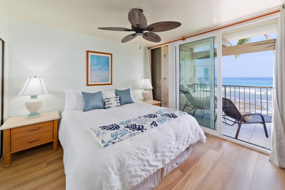 Condo in Kailua-Kona · ★5.0 · 2 bedrooms · 3 beds · 2 baths - Photo 2