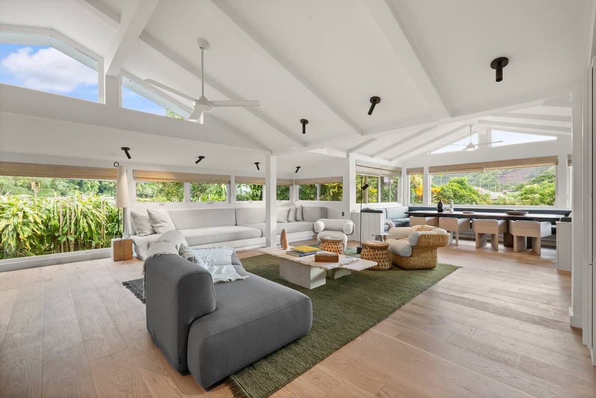 Home in Hanalei · ★5.0 · 5 bedrooms · 5 beds · 4 baths - Photo 3