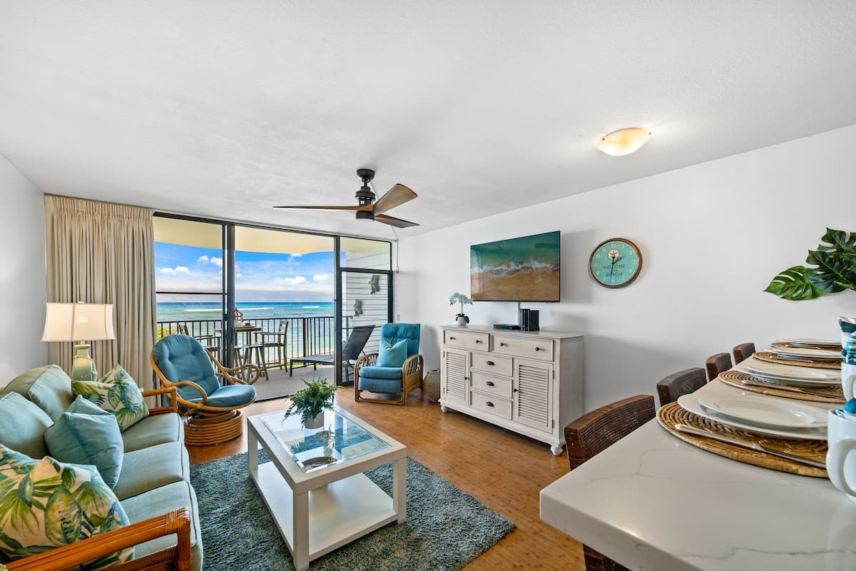 Condo in Lahaina · ★4.17 · 1 bedroom · 2 beds · 1 bath - Photo 5